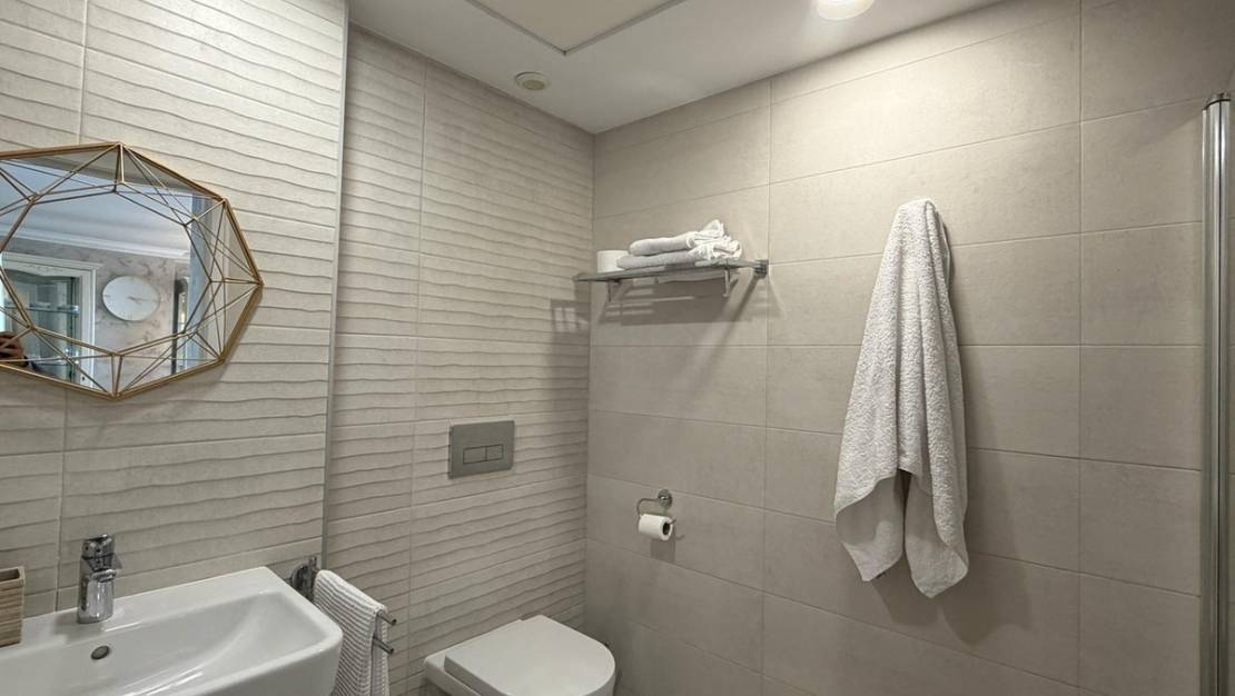 Venta - Apartment - Benidorm - Benidorm Centro