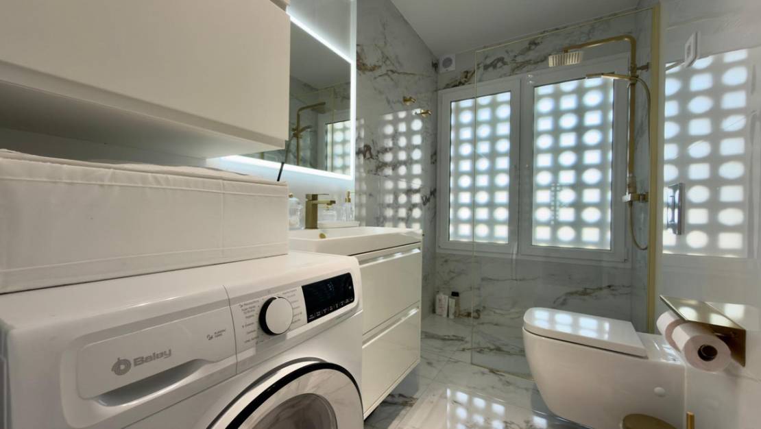 Venta - Apartment - Benidorm - Benidorm Centro