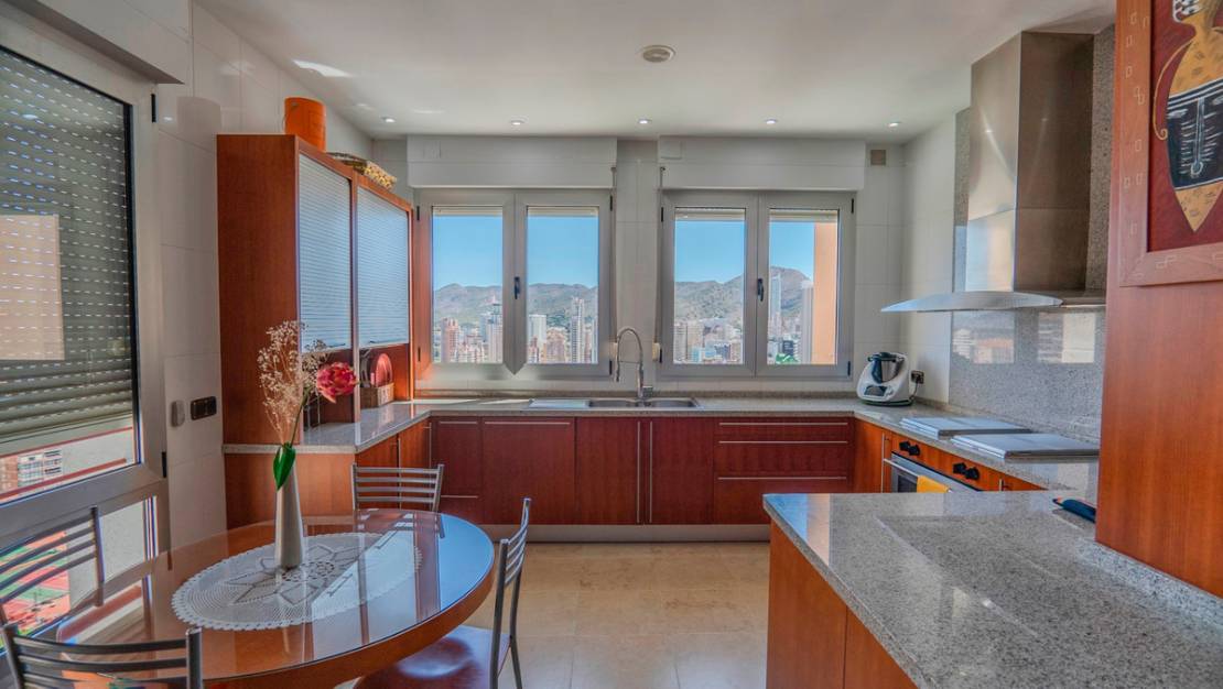 Venta - Apartment - Benidorm - Benidorm Centro