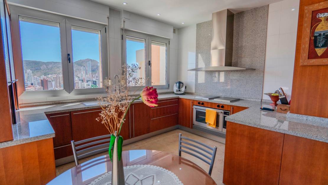 Venta - Apartment - Benidorm - Benidorm Centro