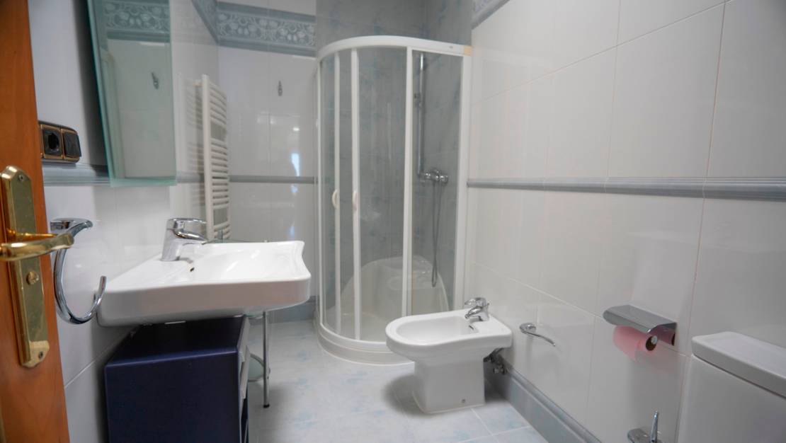 Venta - Apartment - Benidorm - Benidorm Centro