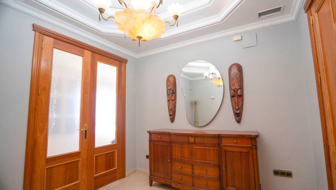 Venta - Apartment - Benidorm - Benidorm Centro
