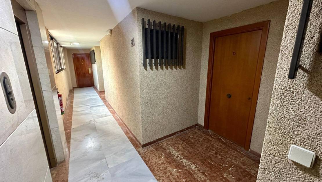 Venta - Apartment - Benidorm - Benidorm Centro