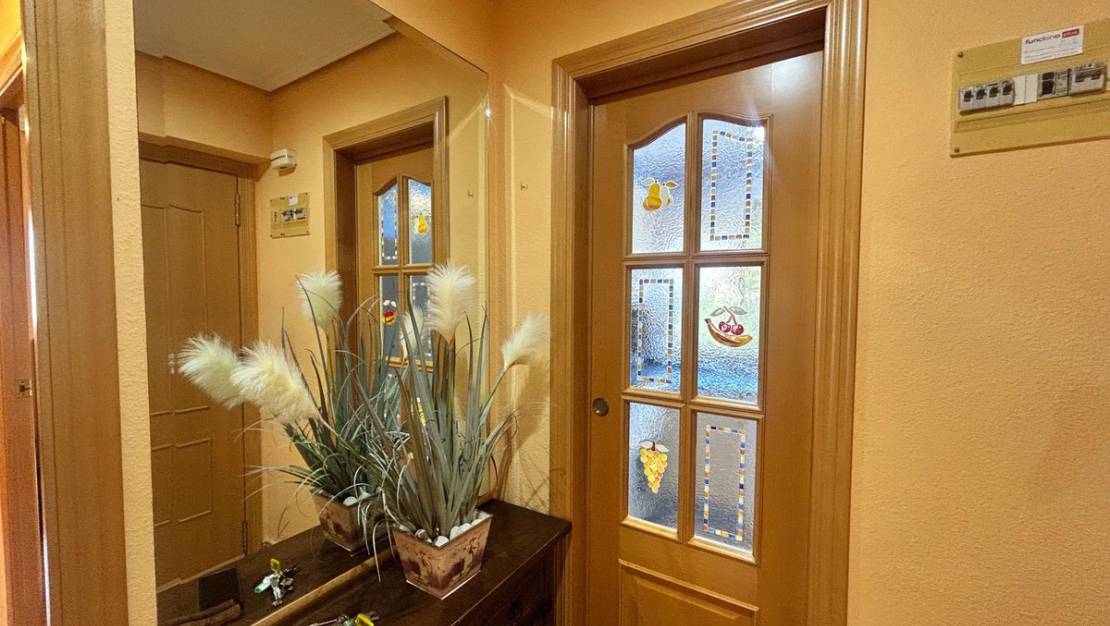 Venta - Apartment - Benidorm - Benidorm Centro