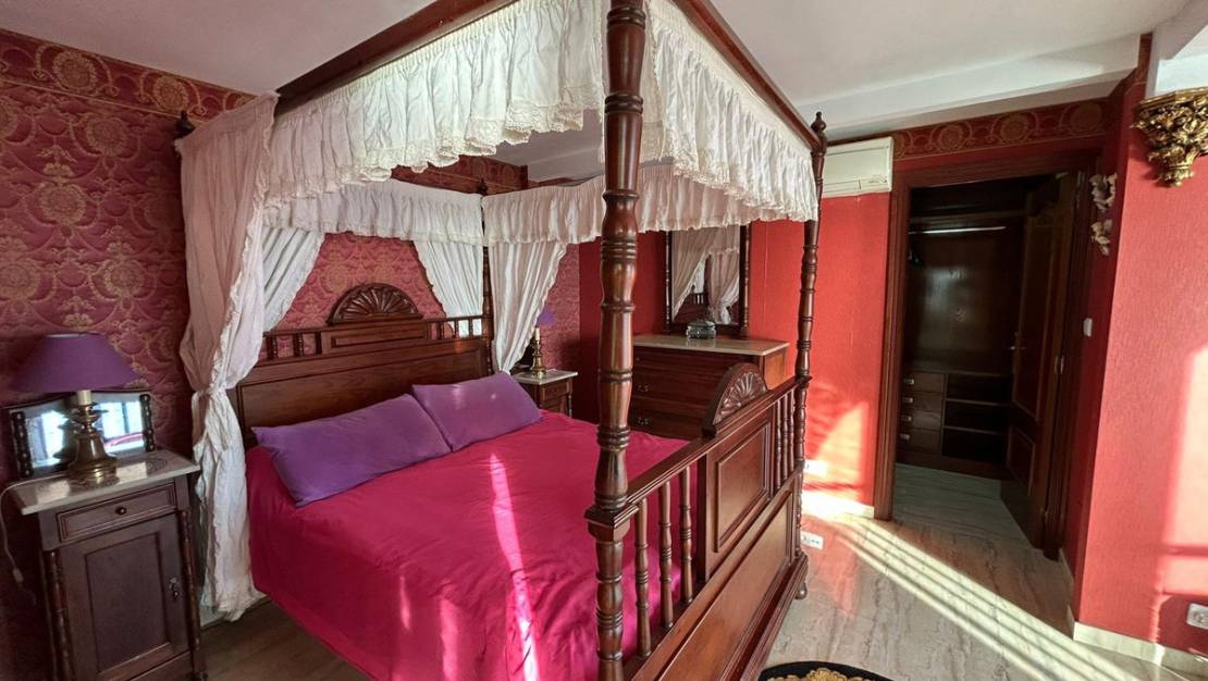 Venta - Apartment - Benidorm - Benidorm Centro