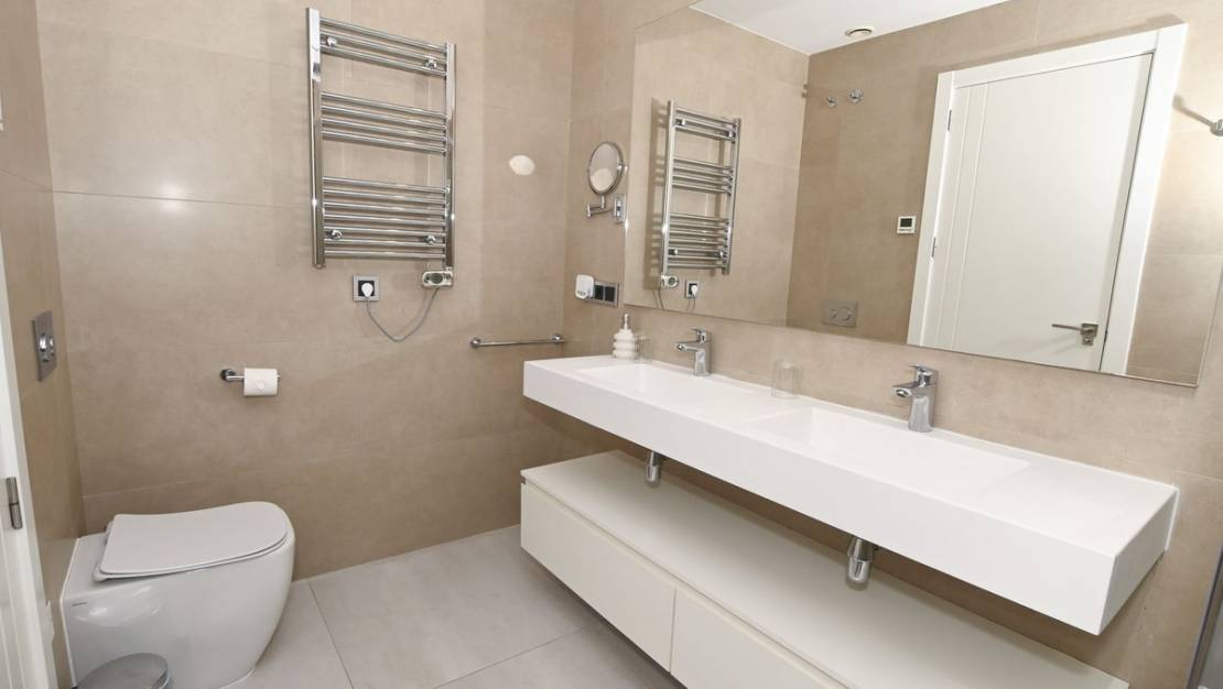 Venta - Apartment - Benidorm - Benidorm Centro