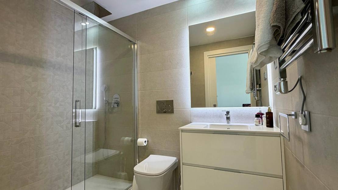 Venta - Apartment - Benidorm - Benidorm Centro