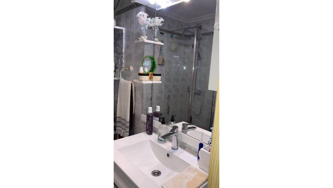Venta - Apartment - Benidorm - Benidorm Centro