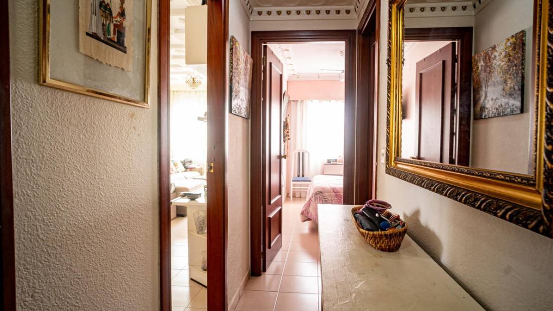 Venta - Apartment - Benidorm - Benidorm Centro