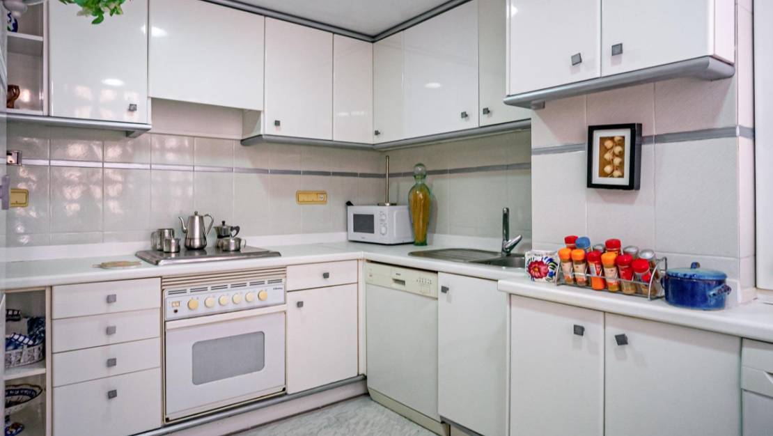 Venta - Apartment - Benidorm - Benidorm Centro