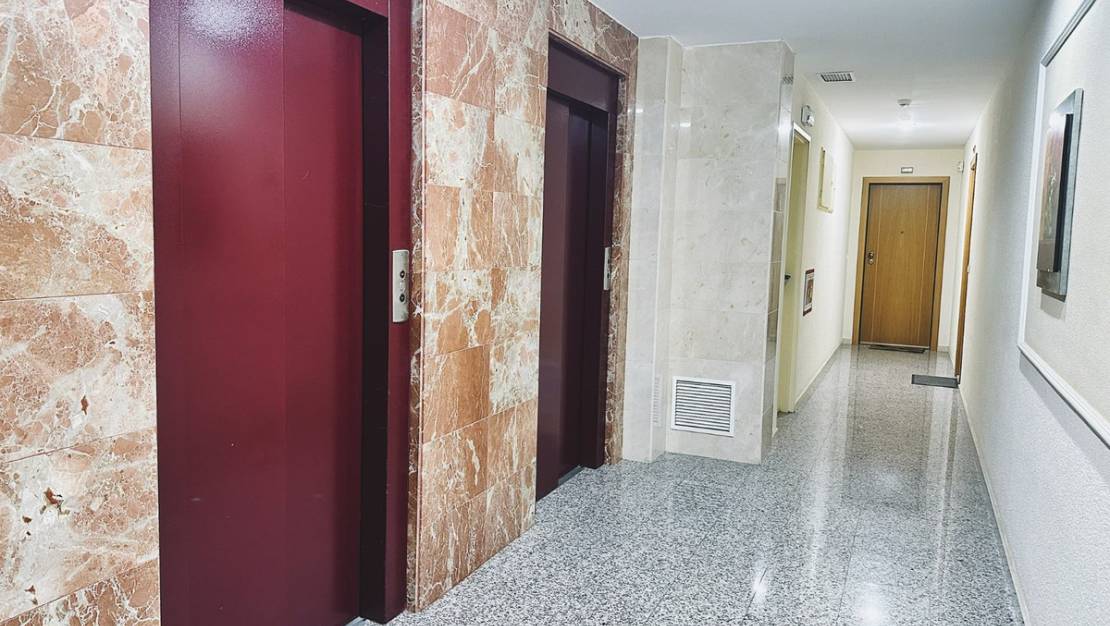 Venta - Apartment - Benidorm - Benidorm Centro