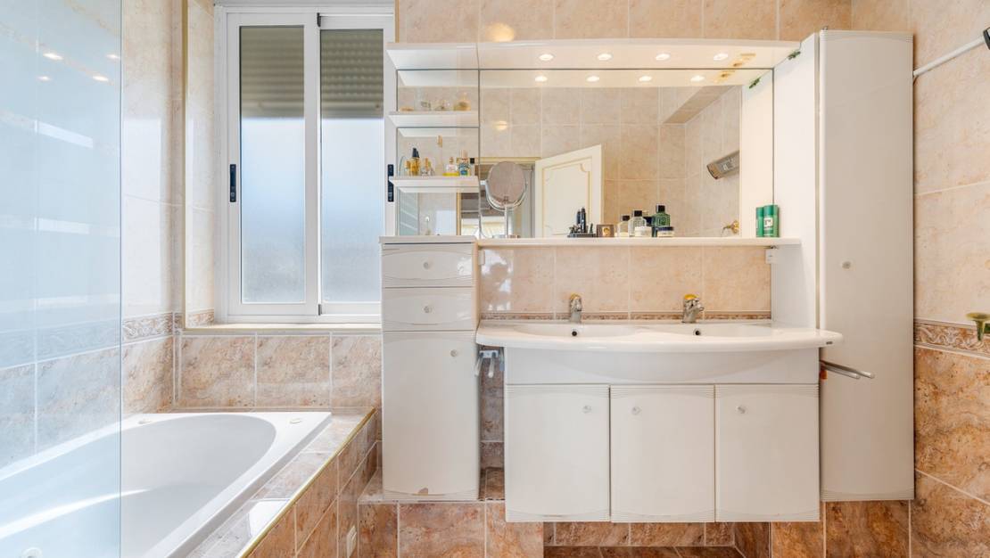 Venta - Apartment - Benidorm - Benidorm Centro