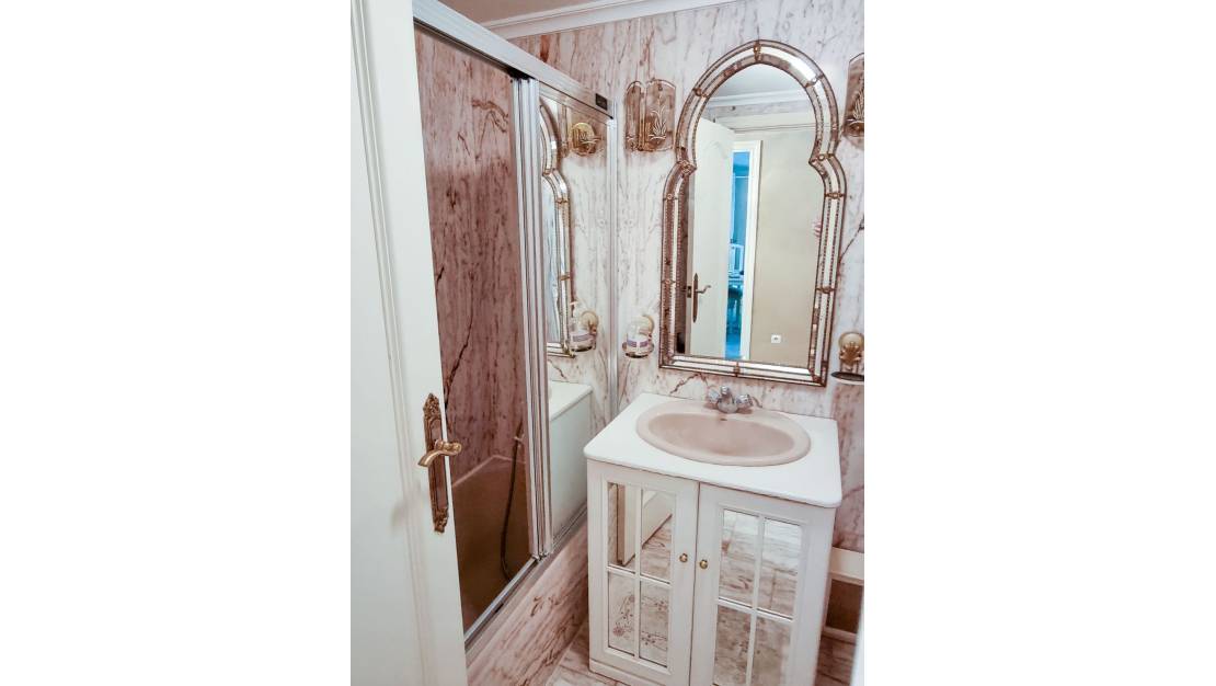 Venta - Apartment - Benidorm