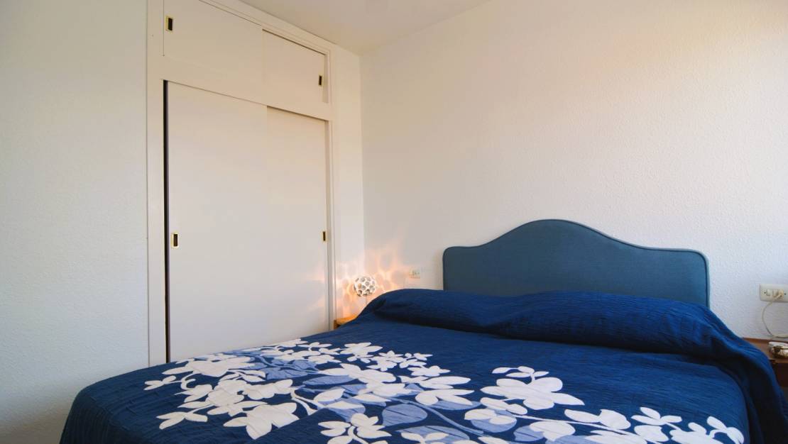 Venta - Apartment - Dehesa de Campoamor