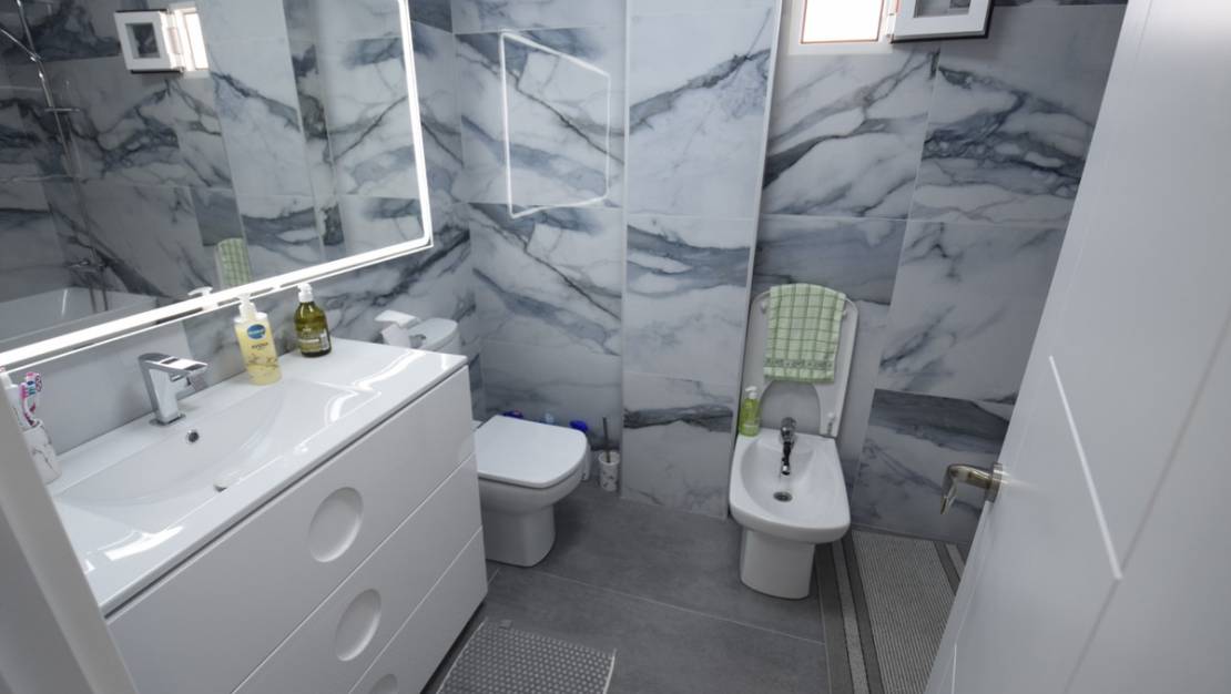 Venta - Apartment - Guardamar del Segura - Guardamar del Segura Centro