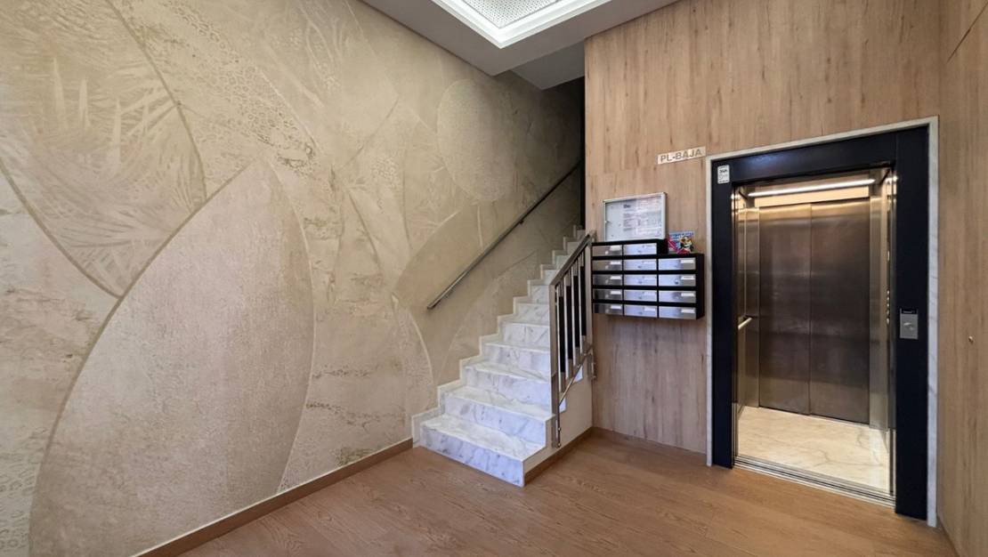 Venta - Apartment - Guardamar del Segura - Guardamar del Segura Centro