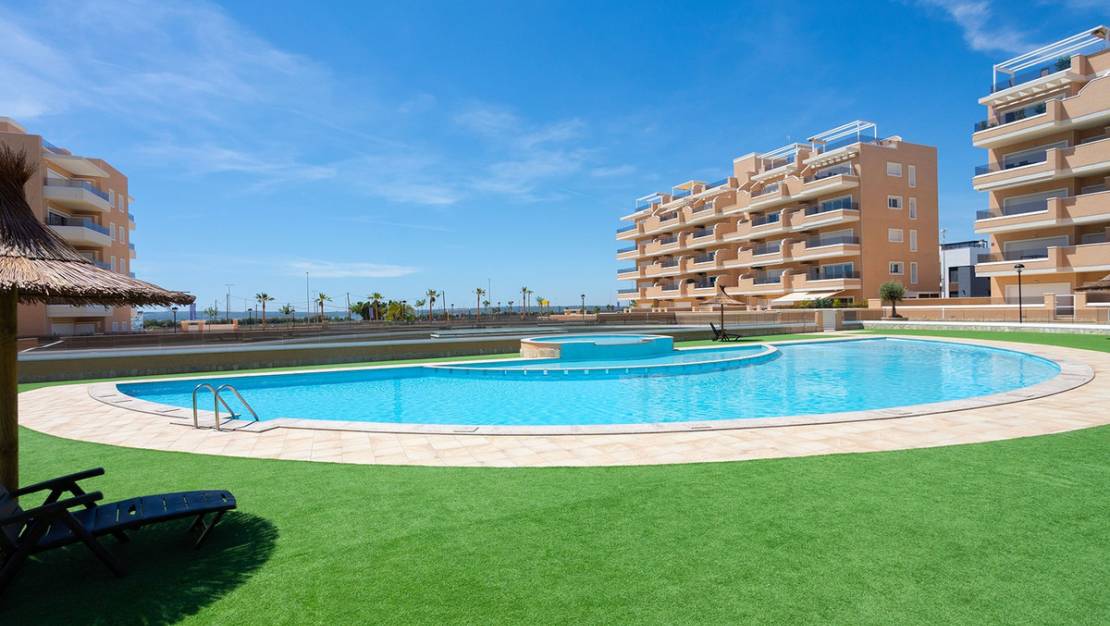 Venta - Apartment - Guardamar del Segura - Urbanización El Raso
