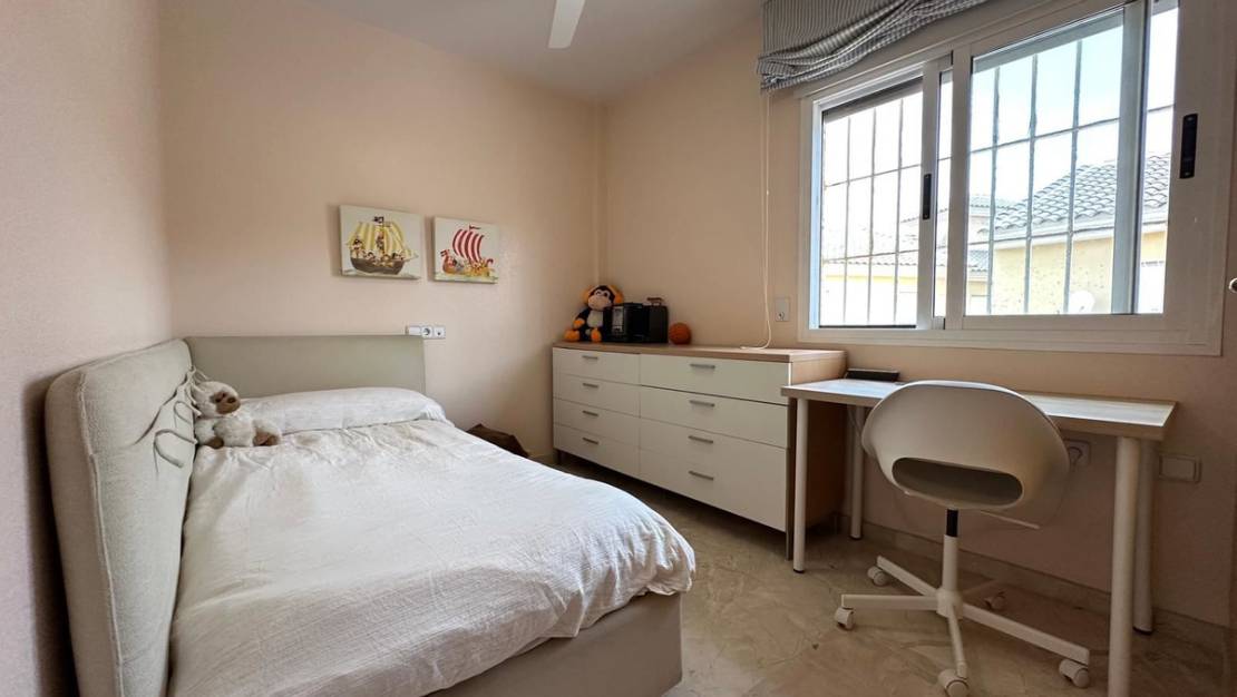 Venta - Apartment - Los Alcázares - Los Alcazares Centro