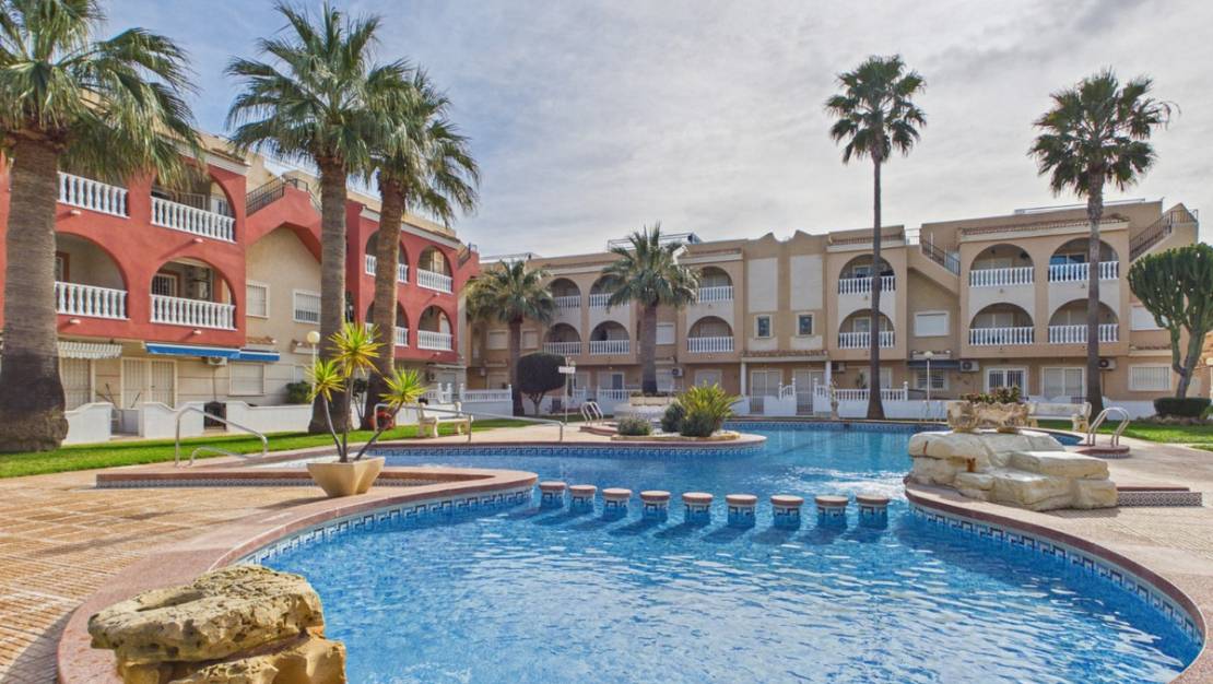 Venta - Apartment - Los Alcázares - Los Alcazares Centro