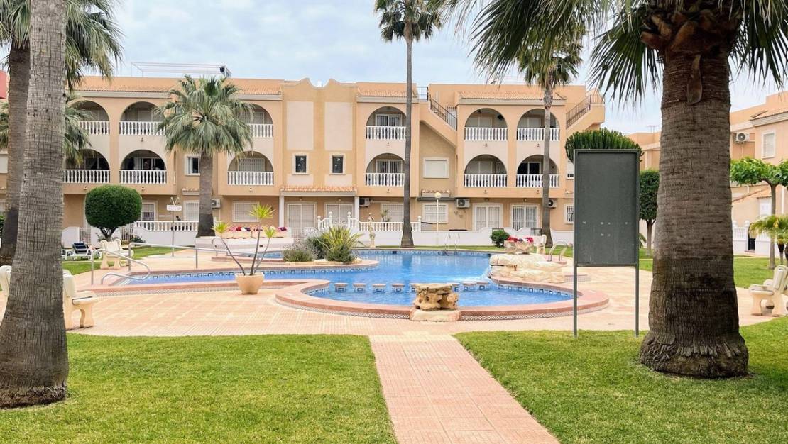Venta - Apartment - Los Alcázares - Los Alcazares Centro