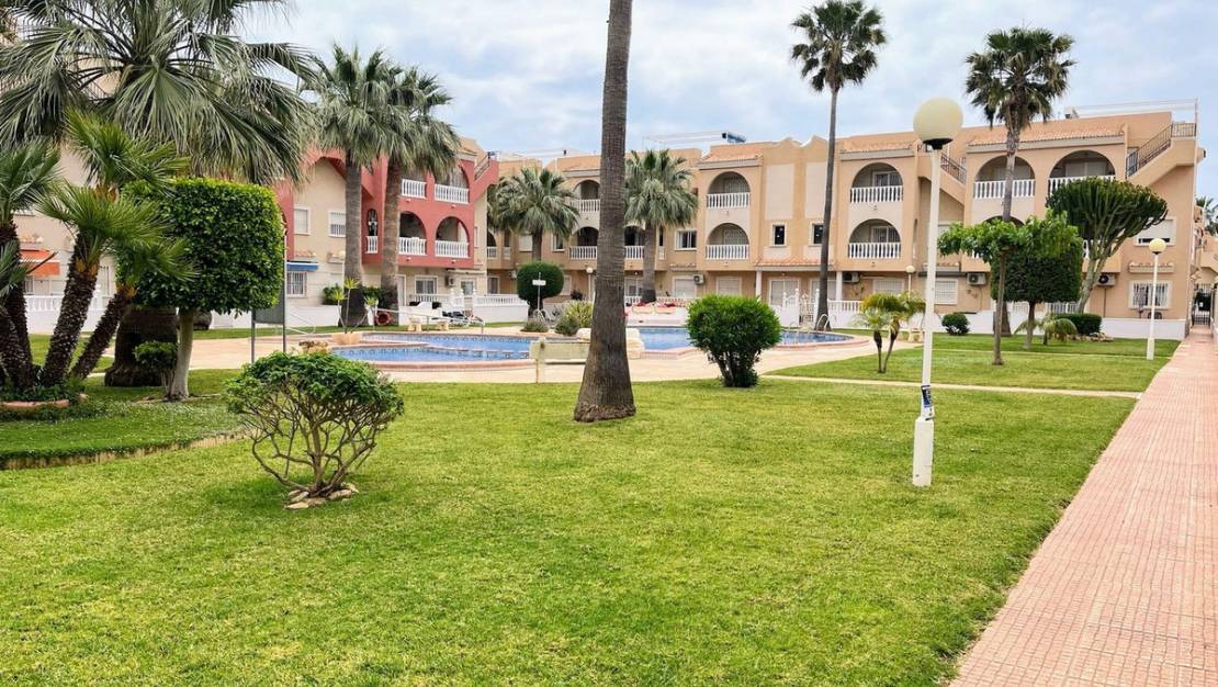 Venta - Apartment - Los Alcázares - Los Alcazares Centro