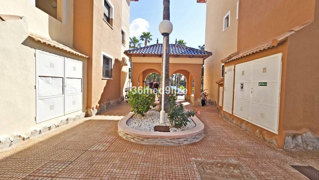 Venta - Apartment - Los Alcázares - Los Alcazares Centro