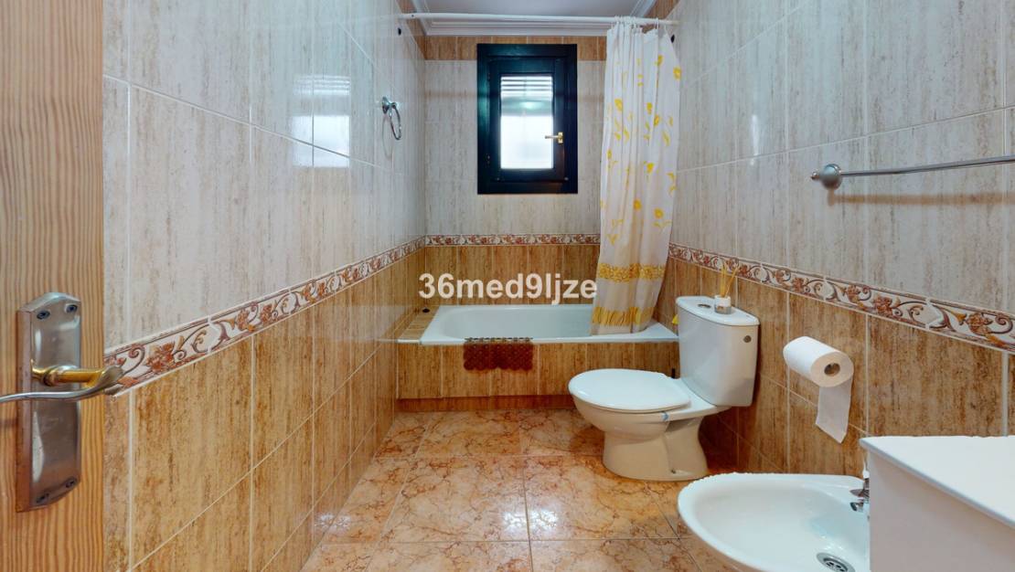 Venta - Apartment - Los Alcázares - Los Alcazares Centro