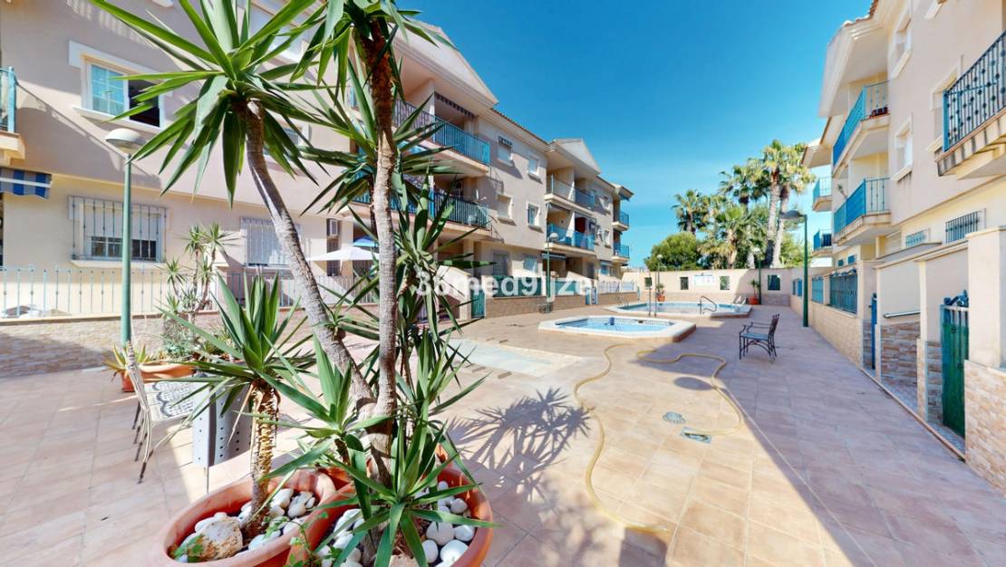 Venta - Apartment - Los Alcázares - Los Alcazares Centro