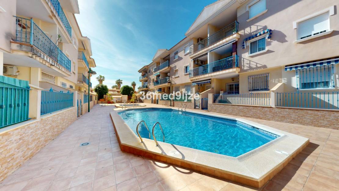 Venta - Apartment - Los Alcázares - Los Alcazares Centro