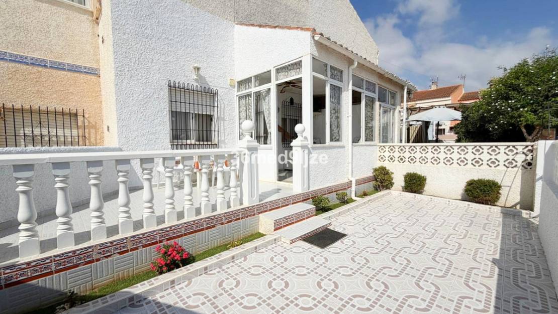 Venta - Apartment - Los Alcázares - Los Alcazares Centro