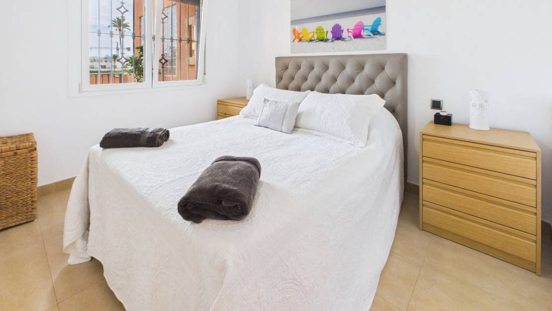 Venta - Apartment - Los Alcázares - Los Alcazares Centro