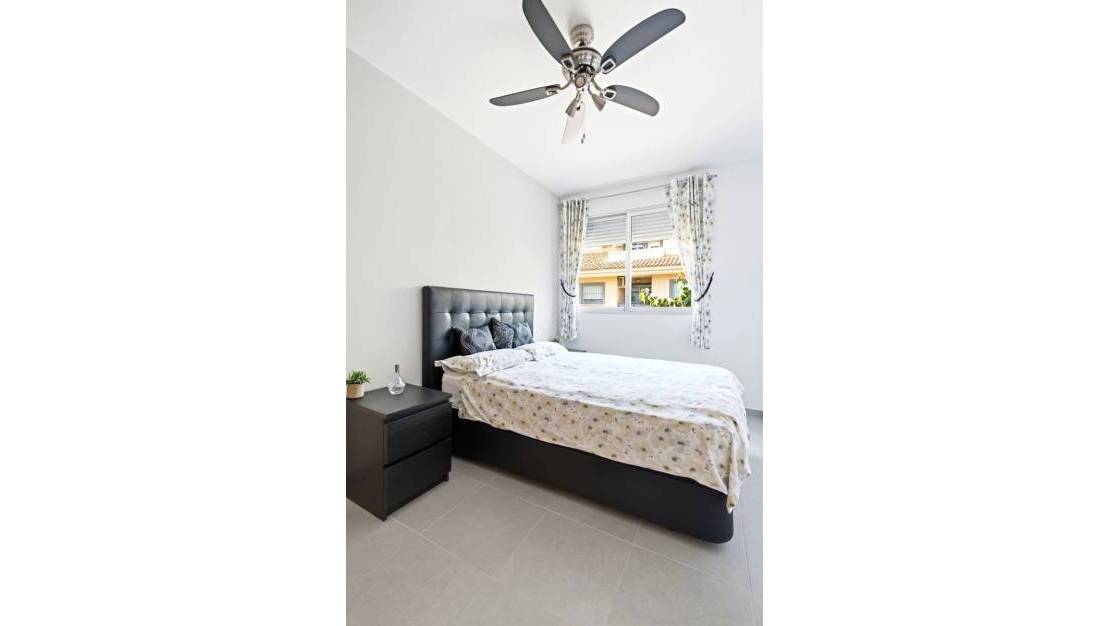 Venta - Apartment - Los Alcázares - Los Alcazares Centro