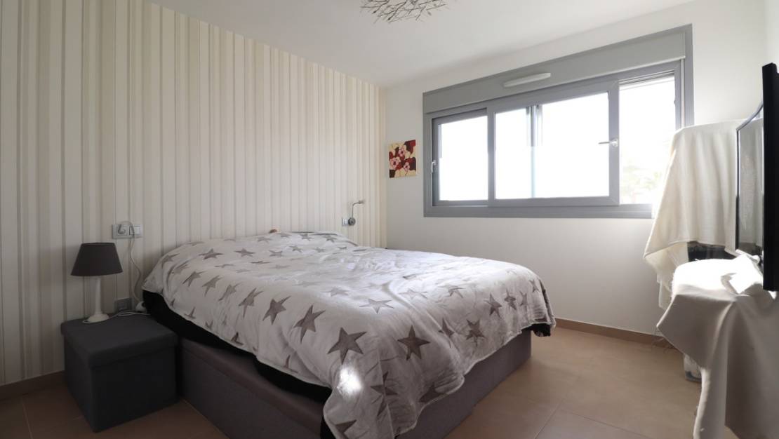 Venta - Apartment - Los Montesinos - Los Montesinos Centro