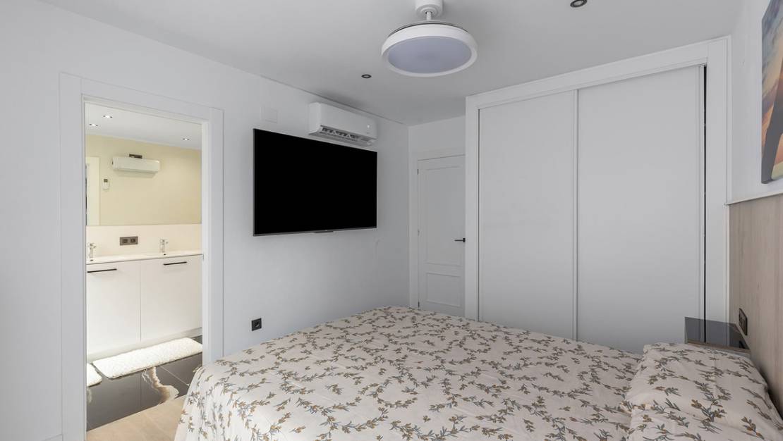 Venta - Apartment - Los Montesinos - Los Montesinos Centro