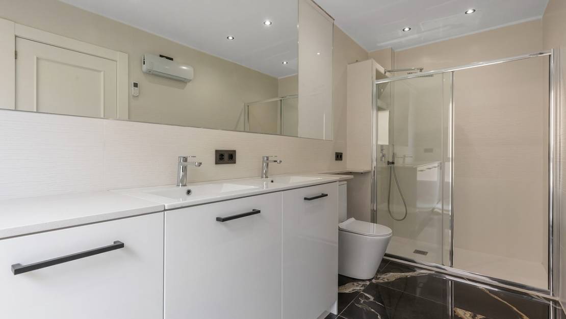 Venta - Apartment - Los Montesinos - Los Montesinos Centro