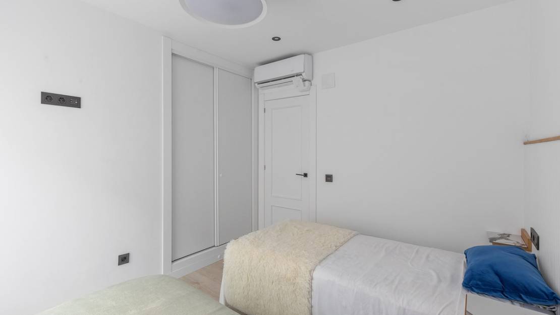 Venta - Apartment - Los Montesinos - Los Montesinos Centro