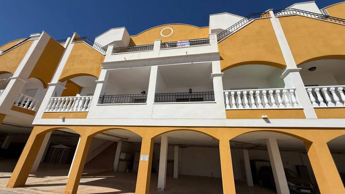 Venta - Apartment - Los Montesinos - Los Montesinos Centro