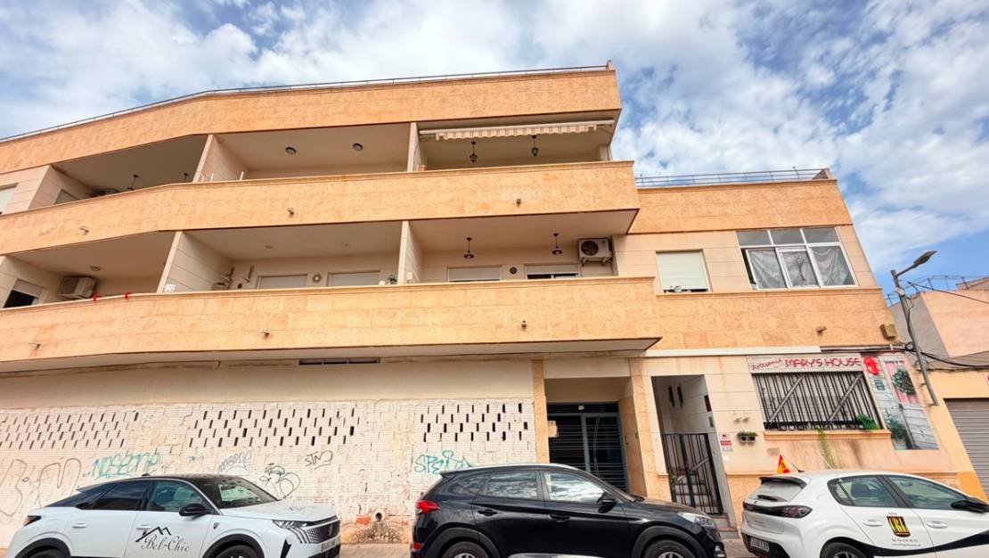 Venta - Apartment - Los Montesinos - Los Montesinos Centro