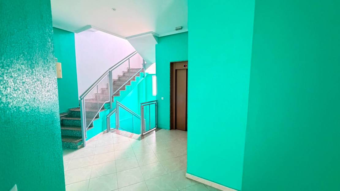 Venta - Apartment - Los Montesinos - Los Montesinos Centro