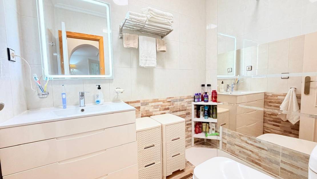 Venta - Apartment - Los Montesinos - Los Montesinos Centro