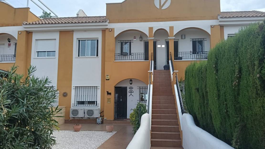 Venta - Apartment - Los Montesinos - Los Montesinos Centro