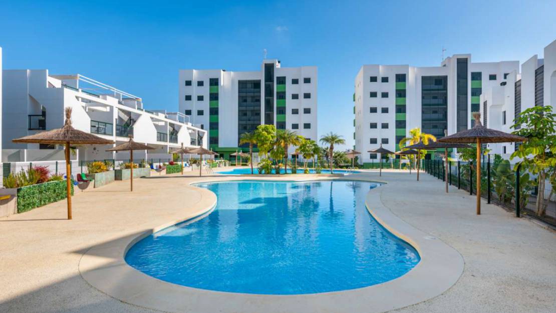 Venta - Apartment - Mil Palmeras