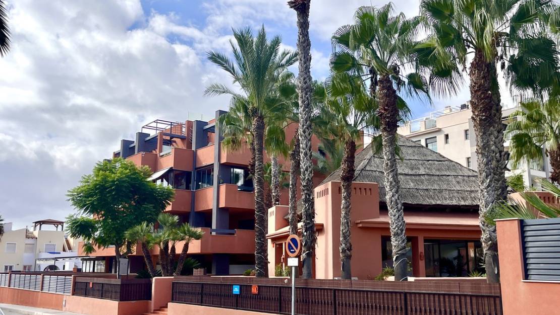 Venta - Apartment - Orihuela - Los Dolses