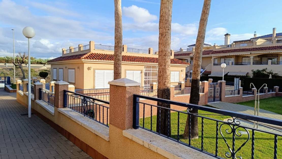Venta - Apartment - Orihuela - Mil Palmeras