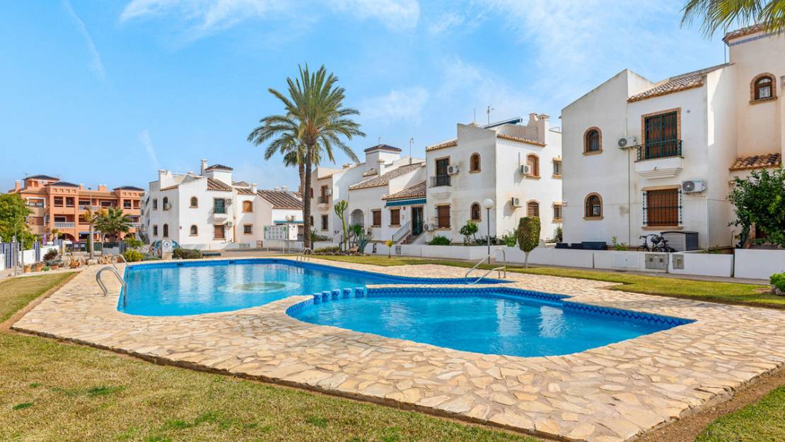 Venta - Apartment - Orihuela - Villamartin