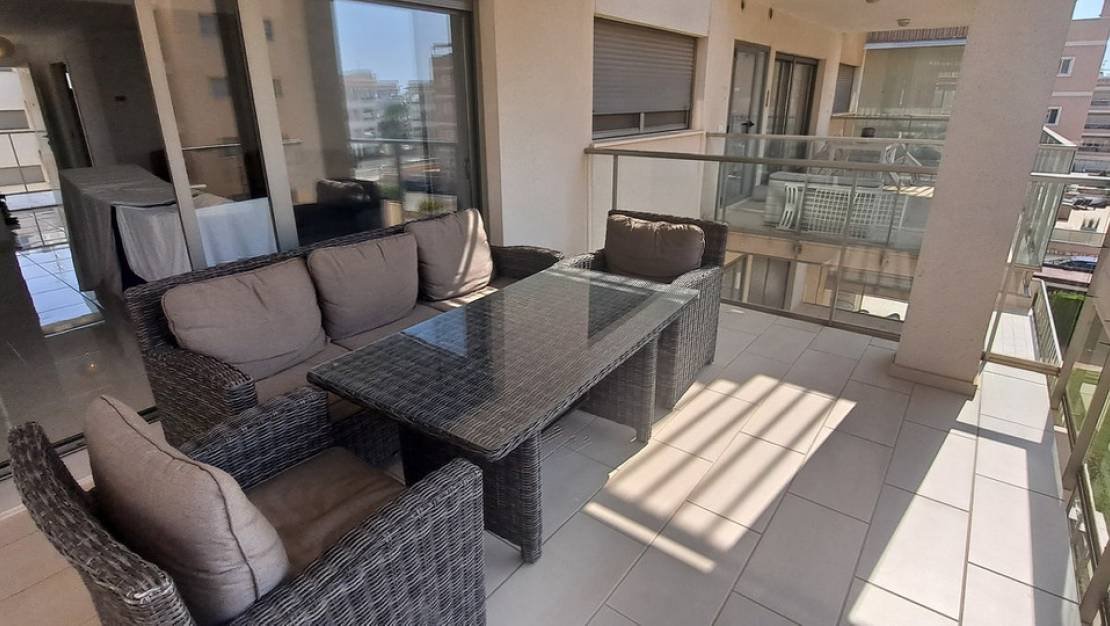 Venta - Apartment - Orihuela - Villamartin