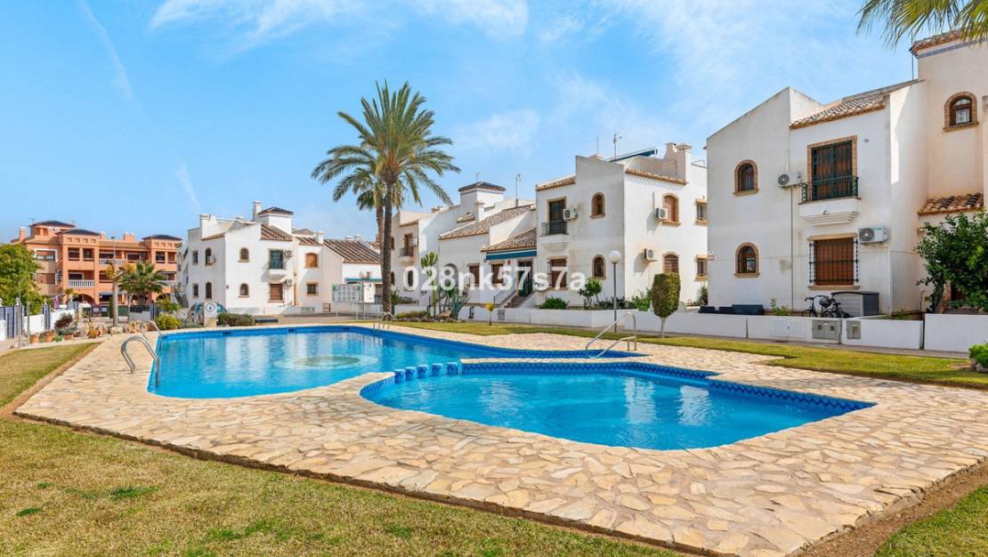 Venta - Apartment - Orihuela - Villamartin