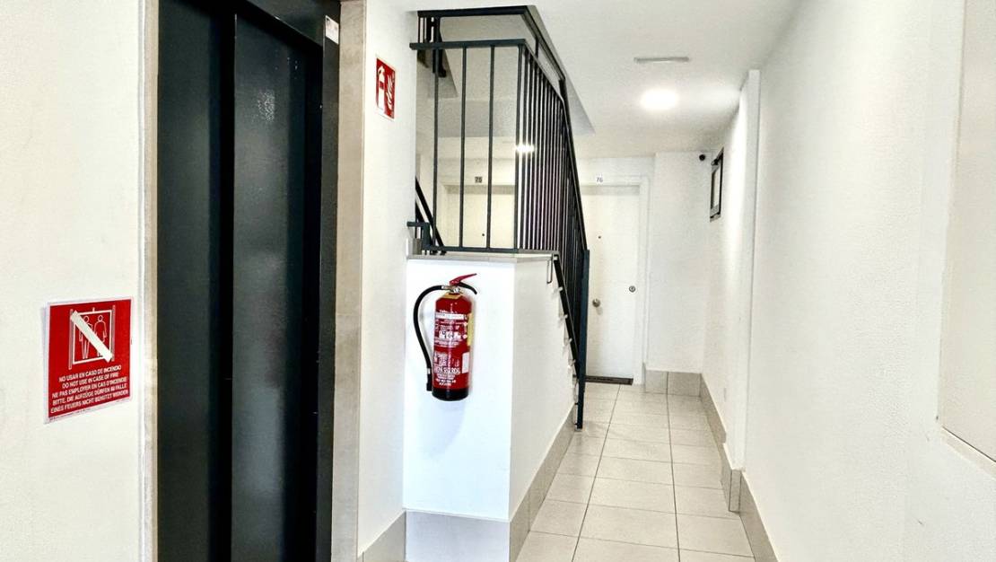 Venta - Apartment - Orihuela - Villamartin