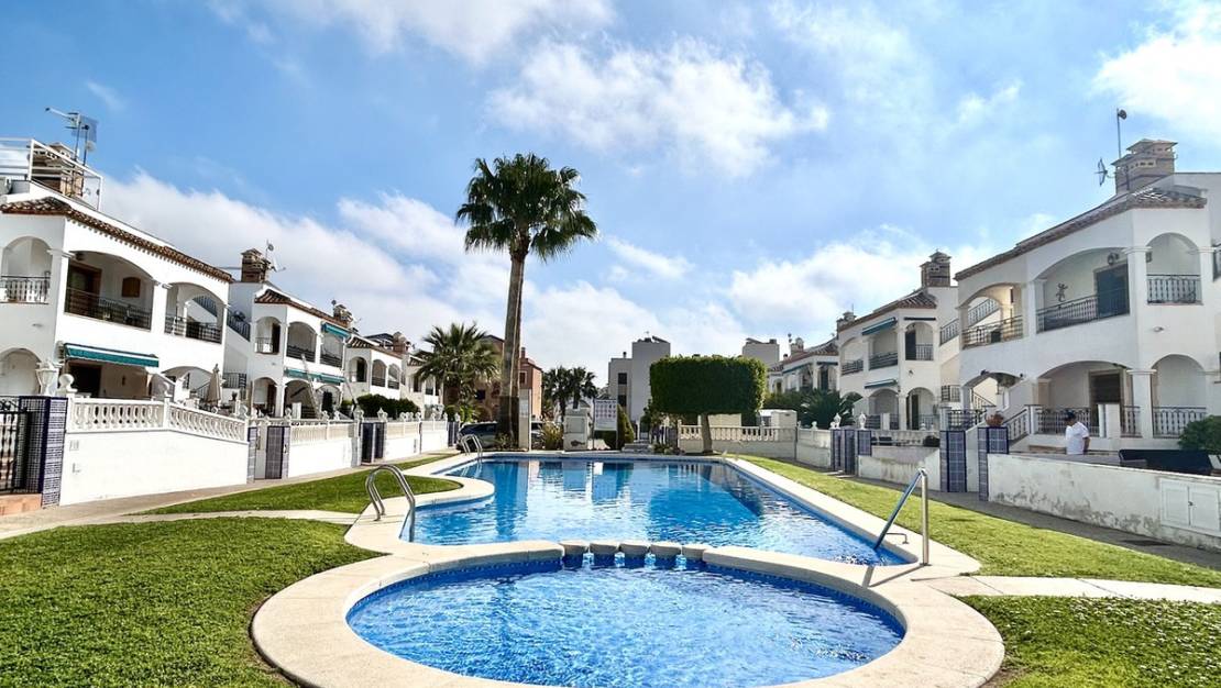 Venta - Apartment - Orihuela - Villamartin