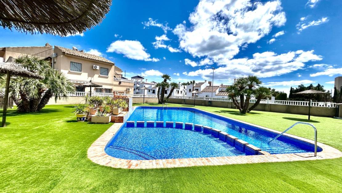 Venta - Apartment - Orihuela - Villamartin